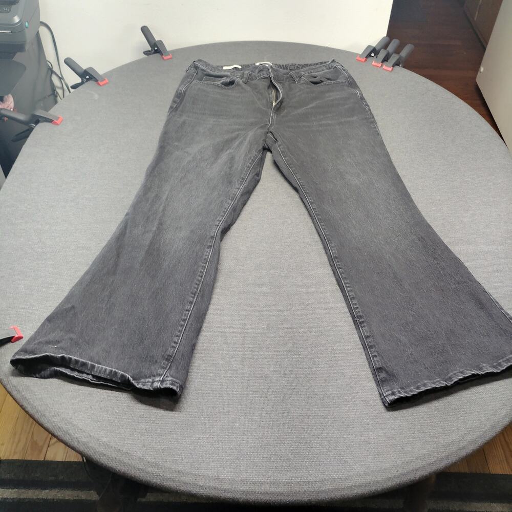 Universal Thread Juniors Jeans 17/R Mid Rise Straight Leg Medium Wash Denim 34